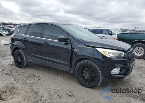 2017 Ford Escape Se z USA, uszkodzony, nr VIN 1FMCU0GD8HUD38501